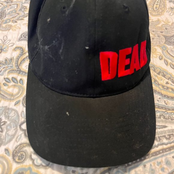 The Walking Dead Season 6 - Exclusive Crew Only Hat (Ponytail Hole)